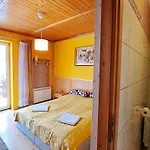 Pod Zapalenica W Centrum Homestay szállás *