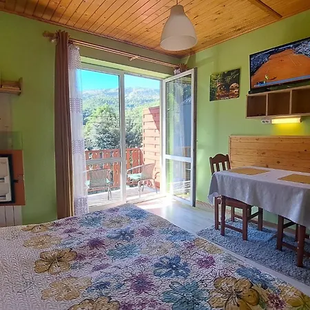 Pod Zapalenicą W Centrum *