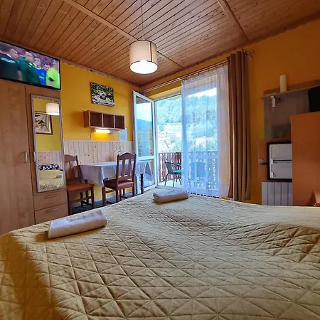 Pod Zapalenica W Centrum Szczyrk