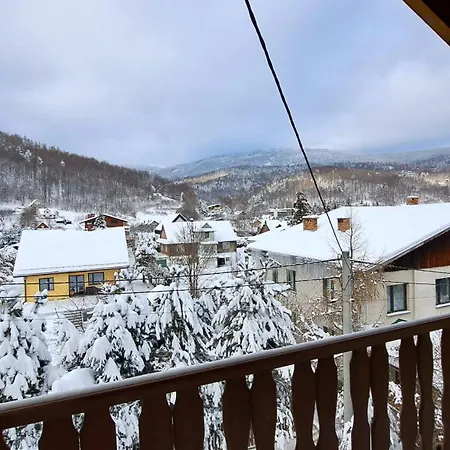 Pod Zapalenica W Centrum シュチルク