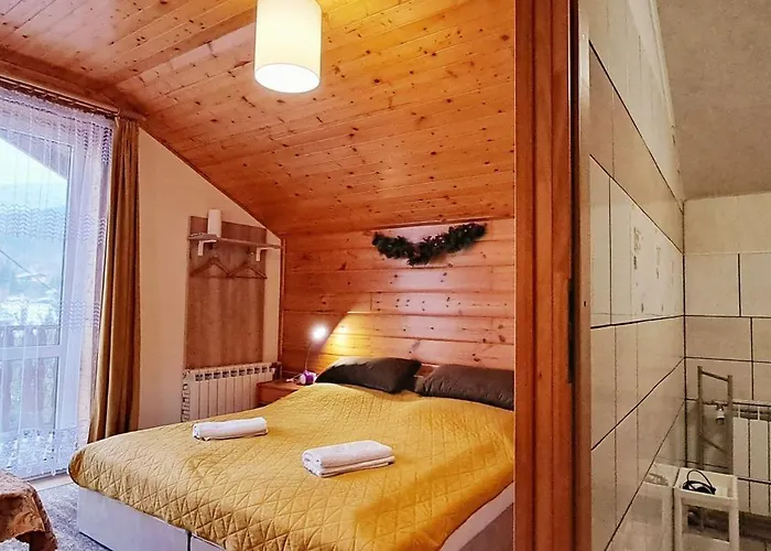 Pod Zapalenica W Centrum בית אירוח