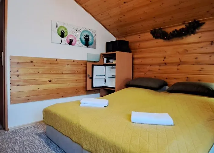 Pod Zapalenica W Centrum בית אירוח